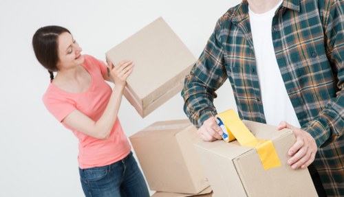 Local moving service helping families and residents relocate in Lisson Grove