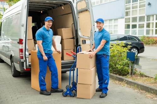 Risk assessment planning for a van move with loaded items