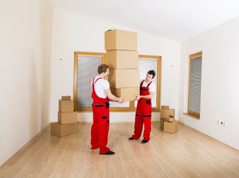 Residential moving truck hire for flats and houses in Lisson Grove